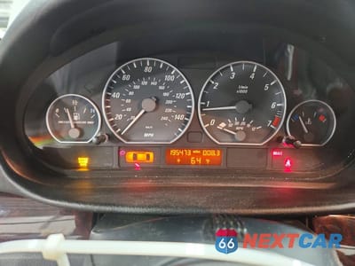 Zdjęcie 9 z 12 samochodu: 2005 BMW 330 CI VIN:WBABW53475PJ96856 - miniatura