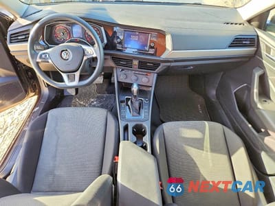 Zdjęcie 8 z 11 samochodu: 2021 VOLKSWAGEN JETTA S VIN:3VWC57BU8MM099805 - miniatura