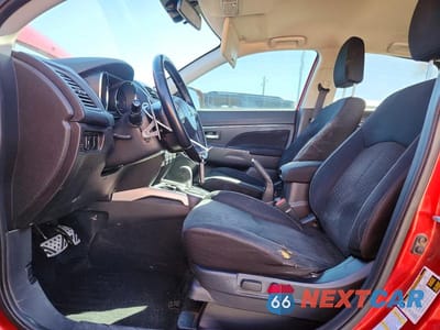 Zdjęcie 7 z 13 samochodu: 2013 MITSUBISHI OUTLANDER SPORT LE VIN:4A4AR5AU7DE021860 - miniatura