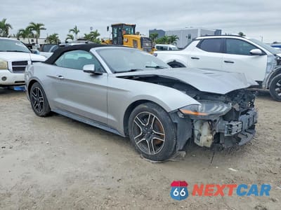 Czwarte zdjęcie samochodu z boku: 2020 FORD MUSTANG VIN:1FATP8UH4L5101238 - miniatura
