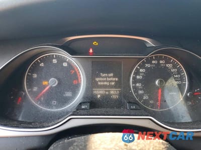 Zdjęcie 9 z 11 samochodu: 2014 AUDI A4 PREMIUM VIN:WAUBFAFL1EN027861 - miniatura