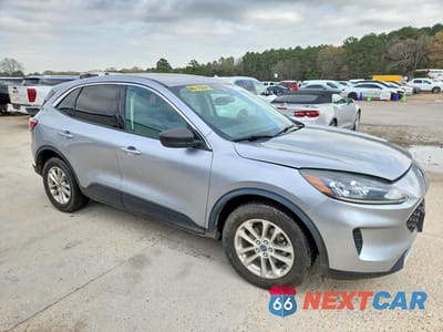 Czwarte zdjęcie samochodu z boku: 2022 FORD ESCAPE SE VIN:1FMCU9BZ7NUA45742 - miniatura