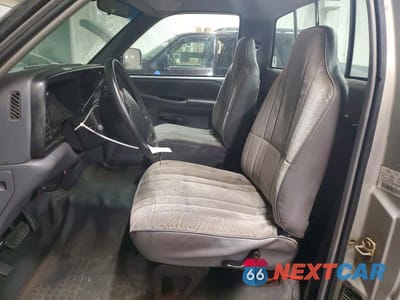 Zdjęcie 7 z 11 samochodu: 1997 DODGE RAM 1500 VIN:1B7HC16Y9VJ503640 - miniatura