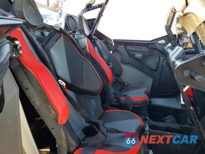 Zdjęcie 6 z 11 samochodu: 2022 POLARIS GENERAL UTILITY VEHICLE VIN:3NSG4L927NG386670 - miniatura