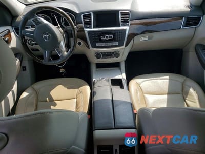 Zdjęcie 8 z 12 samochodu: 2012 MERCEDES-BENZ ML 350 BLUETEC VIN:4JGDA2EB9CA048398 - miniatura