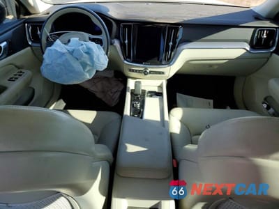 Zdjęcie 8 z 11 samochodu: 2024 VOLVO S60 CORE VIN:7JRL12FK3RG281456 - miniatura