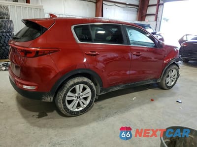 Trzecie zdjęcie samochodu z tyłu: 2018 KIA SPORTAGE LX VIN:KNDPMCACXJ7355456 - miniatura