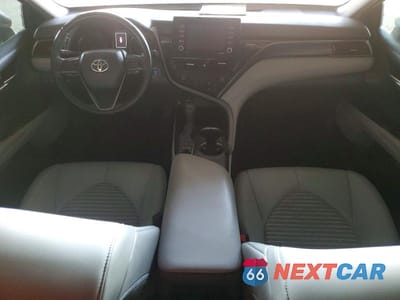 Zdjęcie 8 z 11 samochodu: 2022 TOYOTA CAMRY HYBRID SE VIN:4T1G31AK0NU590613 - miniatura