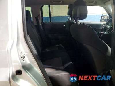 Zdjęcie 11 z 13 samochodu: 2011 JEEP PATRIOT SPORT VIN:1J4NF1GB4BD277399 - miniatura