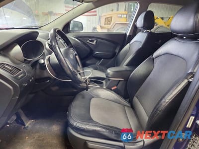 Zdjęcie 7 z 12 samochodu: 2011 HYUNDAI TUCSON GLS VIN:KM8JU3AC9BU272685 - miniatura