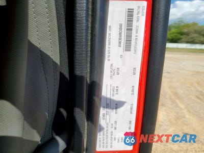 Zdjęcie 10 z 10 samochodu: 2021 VOLVO VN VNL VIN:4V4NC9EH4MN248460 - miniatura