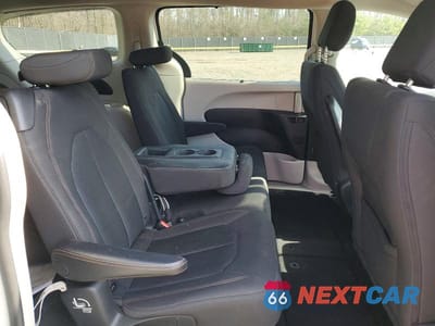 Zdjęcie 11 z 13 samochodu: 2019 CHRYSLER PACIFICA TOURING PLUS VIN:2C4RC1FG1KR588900 - miniatura