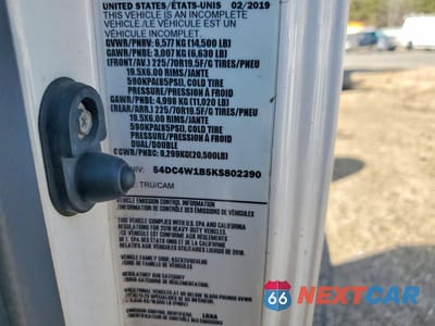 Zdjęcie 13 z 13 samochodu: 2017 ISUZU NPR HD VIN:54DC4W1B6HS801905 - miniatura