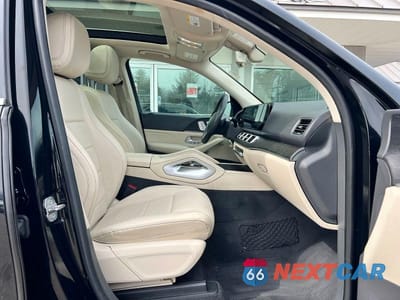 Piąte zdjęcie samochodu w środku: 2020 MERCEDES-BENZ GLE 350 4MATIC VIN:4JGFB4KB7LA059163 - miniatura