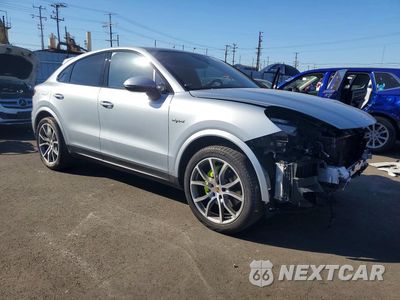 Czwarte zdjęcie samochodu z boku: 2022 PORSCHE CAYENNE E HYBRID COUPE VIN:WP1BE2AY8NDA51058 - miniatura