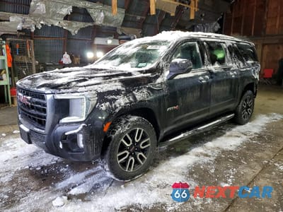 2022 GMC YUKON XL K1500 AT4 1GKS2HKD5NR129781 - główne zdjęcie licytacji z USA - miniatura