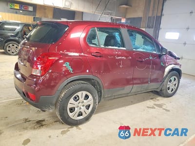 Trzecie zdjęcie samochodu z tyłu: 2017 CHEVROLET TRAX LS VIN:3GNCJKSB7HL238535 - miniatura