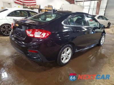 Trzecie zdjęcie samochodu z tyłu: 2016 CHEVROLET CRUZE LT VIN:1G1BE5SM7G7270098 - miniatura