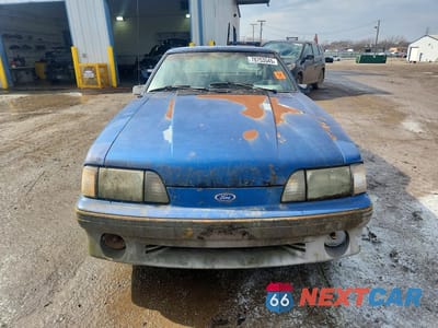 Piąte zdjęcie samochodu w środku: 1991 FORD MUSTANG VIN:1FACP42E7MF167182 - miniatura