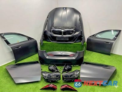 Czwarte zdjęcie samochodu z boku: 2025 BMW I5 M60 VIN:WBY41HG00SCV26079 - miniatura