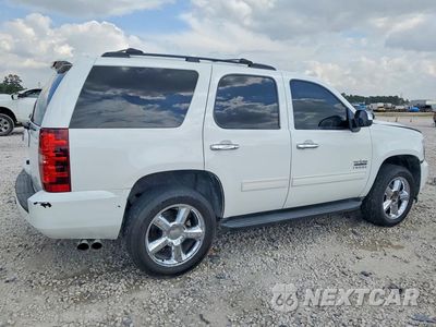 Trzecie zdjęcie samochodu z tyłu: 2014 CHEVROLET TAHOE C1500 LS VIN:1GNSCAE02ER146778 - miniatura
