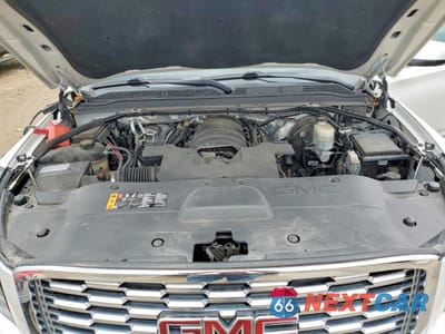 Zdjęcie 12 z 13 samochodu: 2018 GMC YUKON XL DENALI VIN:1GKS2HKJ0JR222823 - miniatura