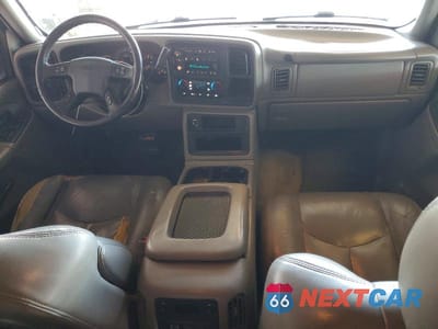 Zdjęcie 8 z 12 samochodu: 2005 GMC SIERRA K2500 HEAVY DUTY VIN:1GTHK23245F804666 - miniatura