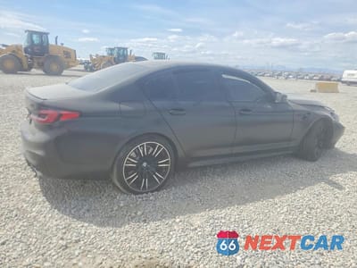 Trzecie zdjęcie samochodu z tyłu: 2019 BMW M5 VIN:WBSJF0C54KB448090 - miniatura