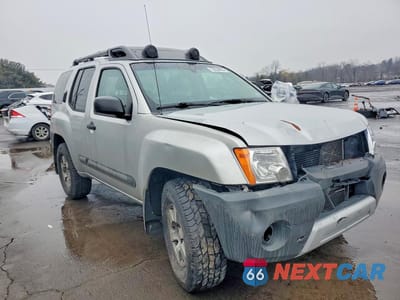 Czwarte zdjęcie samochodu z boku: 2011 NISS XTERRA VIN:5N1AN0NW8BC520513 - miniatura