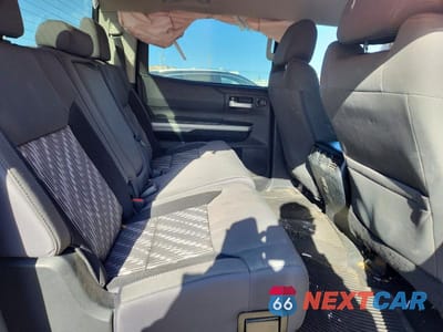 Zdjęcie 10 z 12 samochodu: 2019 TOYOTA TUNDRA SR5 VIN:5TFEM5F14KX136374 - miniatura