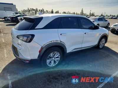 Trzecie zdjęcie samochodu z tyłu: 2019 HYUNDAI NEXO BLUE VIN:KM8J74A61KU001465 - miniatura