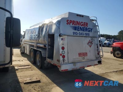 Trzecie zdjęcie samochodu z tyłu: 2017 FREIGHTLINER M2 106 MEDIUM DUTY VIN:1FVHCYCY3HHJC5971 - miniatura