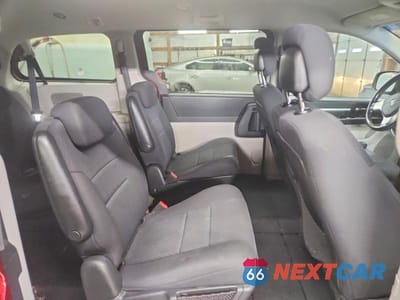 Zdjęcie 11 z 12 samochodu: 2010 DODGE GRAND CARAVAN HERO VIN:2D4RN3D15AR342910 - miniatura