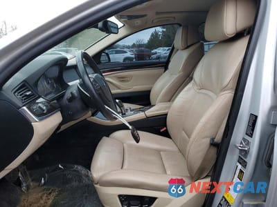 Zdjęcie 7 z 12 samochodu: 2011 BMW 550 XI VIN:WBAFU9C50BC278082 - miniatura