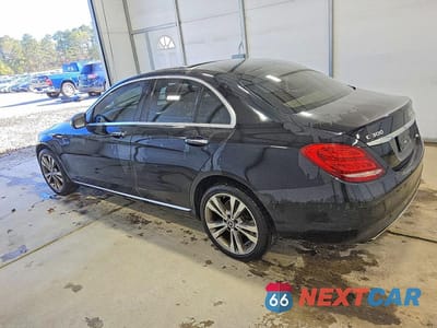 Drugie zdjęcie samochodu z przodu: 2017 MERCEDES-BENZ C 300 4MATIC VIN:WDDWF4KB6HR243162 - miniatura
