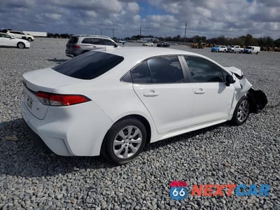 Trzecie zdjęcie samochodu z tyłu: 2024 TOYOTA COROLLA LE VIN:5YFB4MDE3RP088779 - miniatura