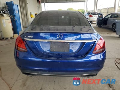 Zdjęcie 6 z 12 samochodu: 2019 MERCEDES-BENZ C 300 VIN:55SWF8DB1KU294417 - miniatura