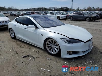 Czwarte zdjęcie samochodu z boku: 2016 TESLA MODEL S VIN:5YJSA1E2XGF155947 - miniatura