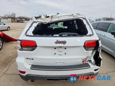 Zdjęcie 6 z 13 samochodu: 2017 JEEP GRAND CHEROKEE TRAILHAWK VIN:1C4RJFLG9HC604981 - miniatura