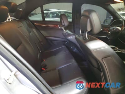 Zdjęcie 10 z 12 samochodu: 2011 MERCEDES-BENZ C 300 4MATIC VIN:WDDGF8BB4BR149025 - miniatura