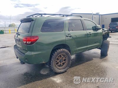 Trzecie zdjęcie samochodu z tyłu: 2020 TOYOTA SEQUOIA TRD PRO VIN:5TDBY5G14LS176855 - miniatura