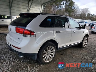 Trzecie zdjęcie samochodu z tyłu: 2013 LINCOLN MKX VIN:2LMDJ6JK8DBL46240 - miniatura