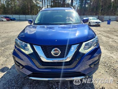 Piąte zdjęcie samochodu w środku: 2018 NISSAN ROGUE SV VIN:KNMAT2MT6JP508591 - miniatura
