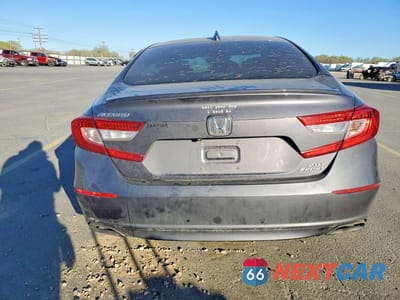 Zdjęcie 6 z 12 samochodu: 2018 HONDA ACCORD SPORT VIN:1HGCV2F36JA031391 - miniatura