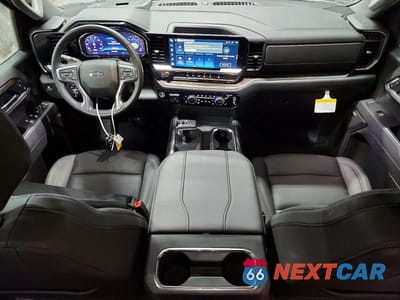 Zdjęcie 8 z 11 samochodu: 2025 CHEVROLET SILVERADO K1500 RST VIN:2GCUKEED2S1190900 - miniatura