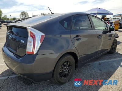 Trzecie zdjęcie samochodu z tyłu: 2015 TOYOTA PRIUS TWO VIN:JTDKN3DU8F0480435 - miniatura