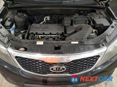 Zdjęcie 12 z 13 samochodu: 2012 KIA SORENTO LX VIN:5XYKT3A19CG193093 - miniatura