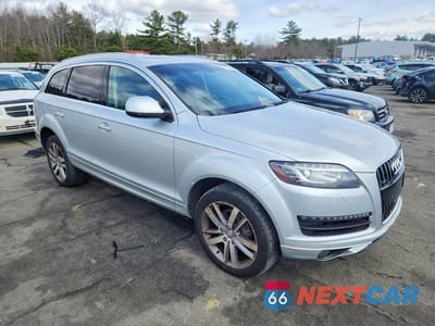 Czwarte zdjęcie samochodu z boku: 2015 AUDI Q7 PREMIUM PLUS VIN:WA1LGAFE2FD000952 - miniatura