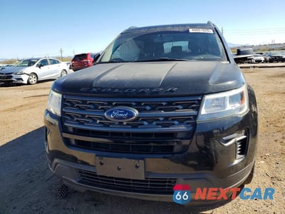 Piąte zdjęcie samochodu w środku: 2018 FORD EXPLORER XLT VIN:1FM5K7DH2JGB56490 - miniatura