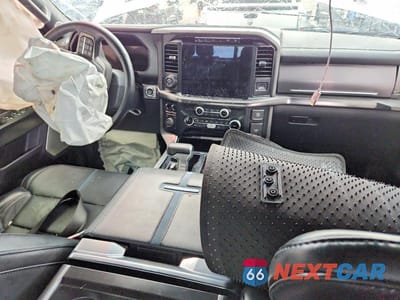 Zdjęcie 8 z 12 samochodu: 2024 FORD F150 PLATINUM VIN:1FTFW7LD1RFA15973 - miniatura